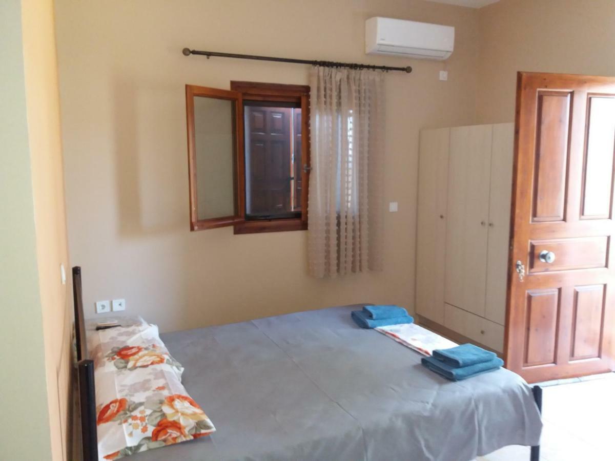 Korakokhórion Armiriki Apartments מראה חיצוני תמונה